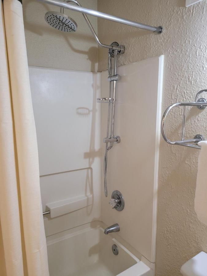 Express Inn And Suites ガストニア エクステリア 写真