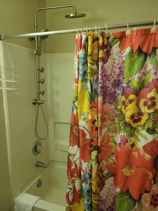 Express Inn And Suites ガストニア エクステリア 写真